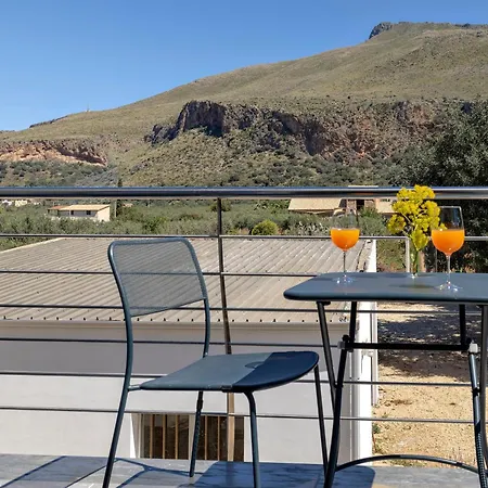 Holiday home Loria Castelluzzo