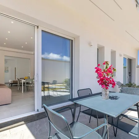 Loria Holiday home