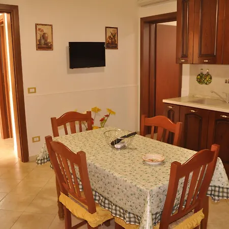 بيت للعطل Loria كاستيلوزو