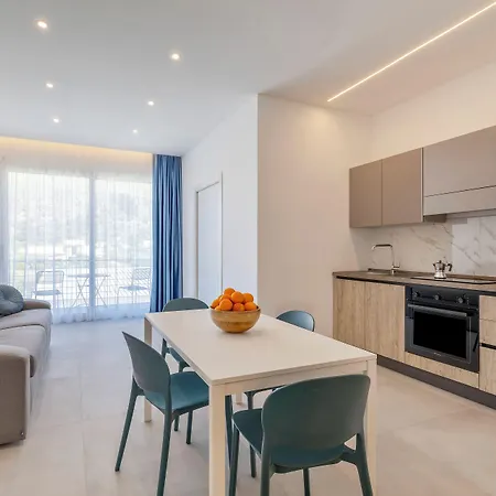 Loria كاستيلوزو